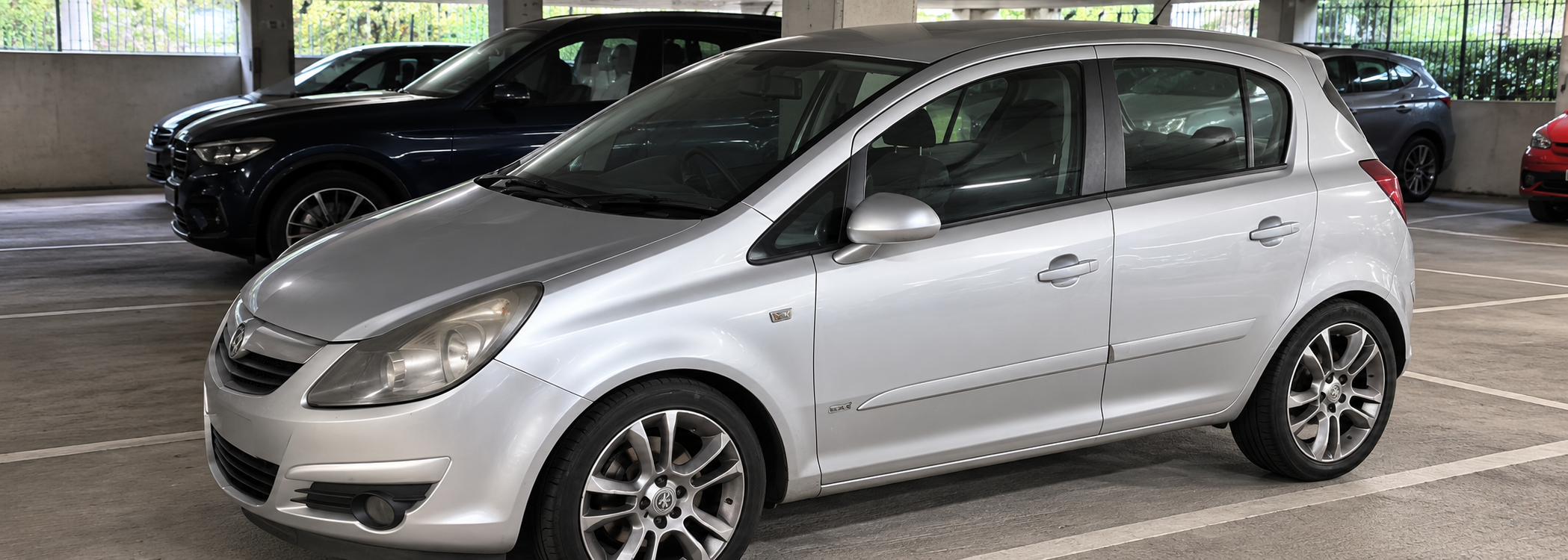 Vehicle on commercial land in a covered car park
